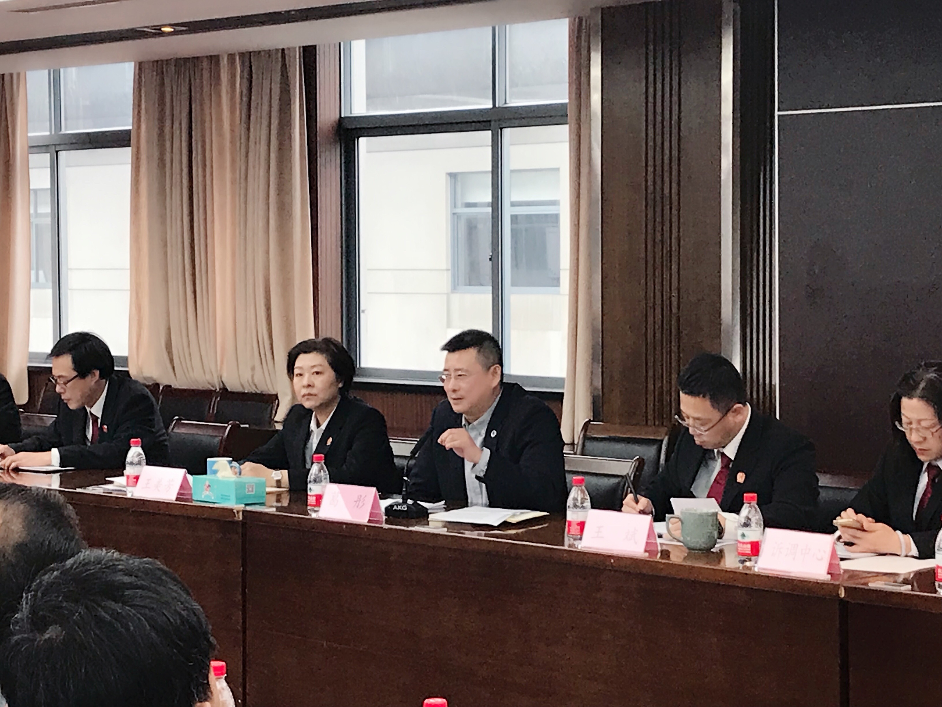 我所汪涛律师参加拱墅区法院 法官律师良性互动座谈会